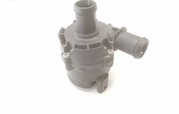 Volkswagen Golf VII Water pump 5G0965567 0392023209