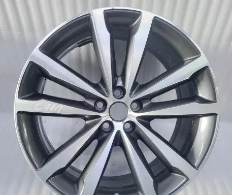 Jaguar F-Pace R20 alloy rim 