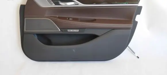 BMW 7 G11 G12 Front door card panel trim G12G11PRAWYPRZD