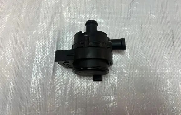 Fiat 500X Electric auxiliary coolant/water pump 0392023226