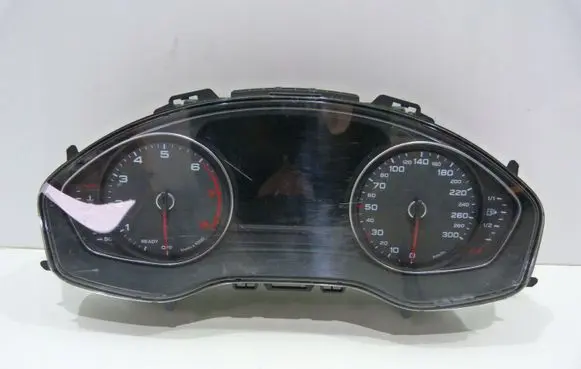 Audi A5 Speedometer (instrument cluster) 8W6920780B