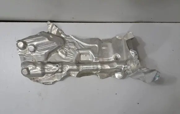BMW X2 F39 Exhaust heat shield 5A01AF4 6882183