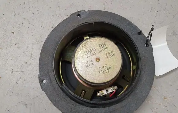 Hyundai Santa Fe Front door speaker 9632B100