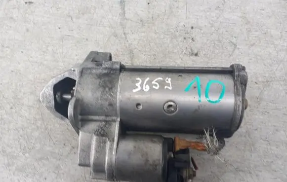 Volkswagen PASSAT B5.5 Starter motor 