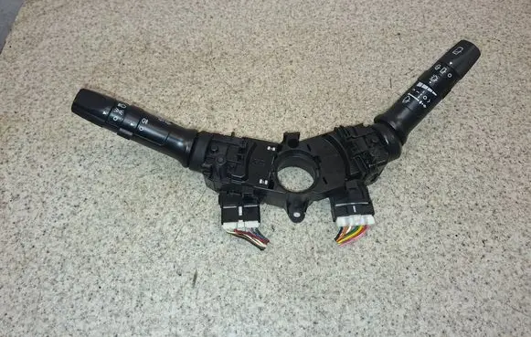 KIA Picanto Wiper turn signal indicator stalk/switch 39F3MA2210 934101R521 2001300013