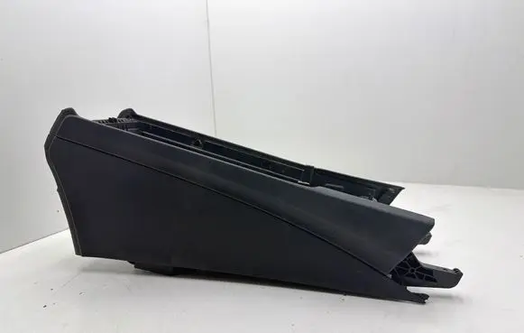 Mercedes-Benz C W205 Center console A2056801950