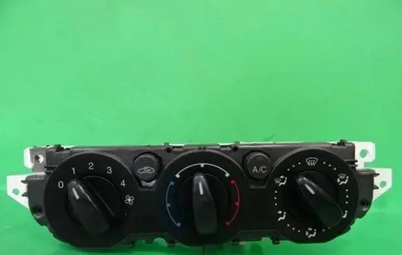 Ford Focus Climate control unit 3M5T19980AD