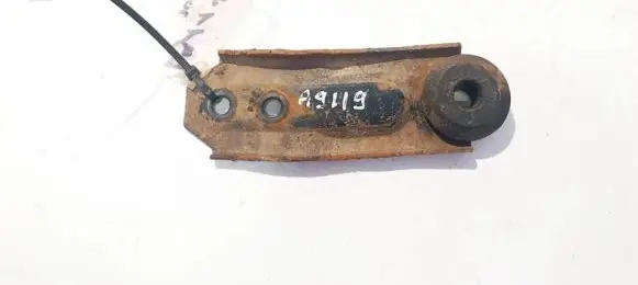 Opel Astra G Radiator mount bracket