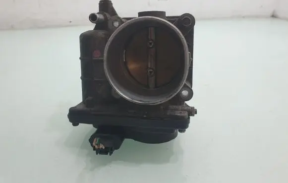Nissan Juke I F15 Throttle valve