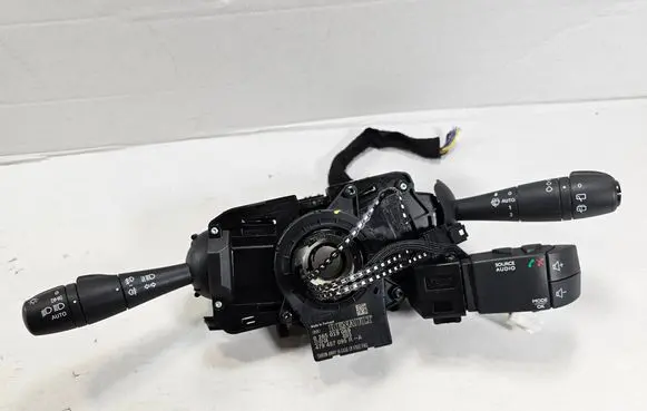 Renault Trafic III (X82) Wiper switch 479457095R