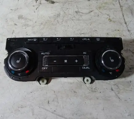 Skoda Superb B6 (3T) Climate control unit 3T0907044AS