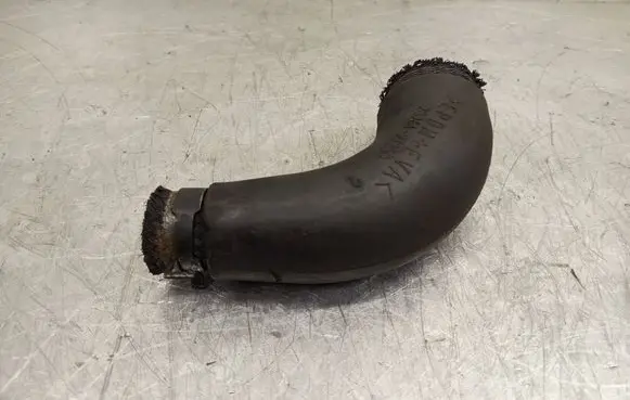 KIA Sportage Intercooler hose/pipe 2826127250