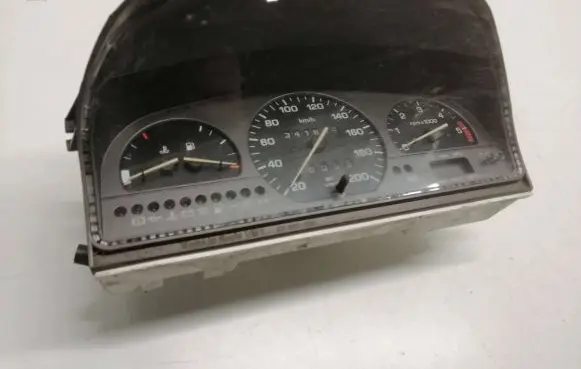 Seat Toledo I (1L) Speedometer (instrument cluster) 81117785V03 033DK3ZY 1L0919
