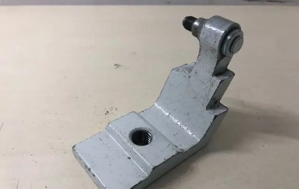 BMW X5 F15 Front door upper hinge 7325055