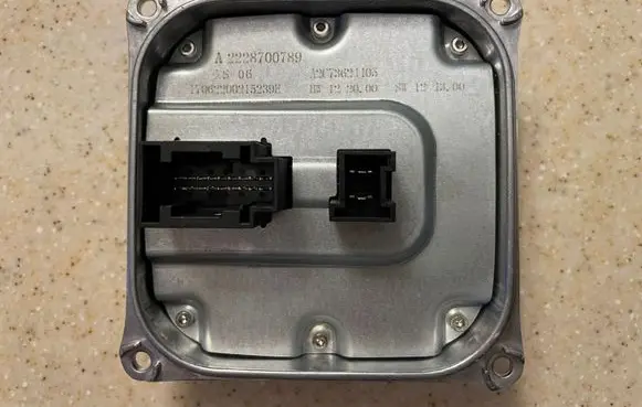 Mercedes-Benz S W222 Headlight ballast module Xenon A2228700789