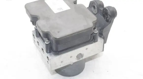 Audi A5 ABS Pump 8W0907379Q 8W0907379J