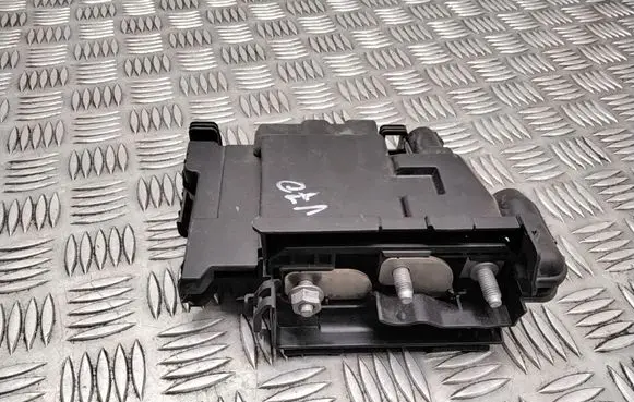 Volvo V70 Fuse module 30659093 30659092