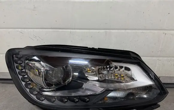 Volkswagen Touran II Headlight/headlamp 1T1941752H
