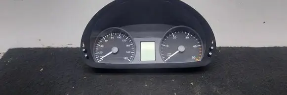 Mercedes-Benz Sprinter W906 Speedometer (instrument cluster) A9069002200 A9065422701