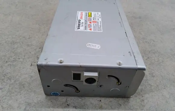 Volvo XC90 CD/DVD changer 
