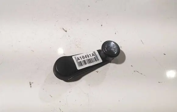 Audi A4 S4 B5 8D Front door window winding handle 