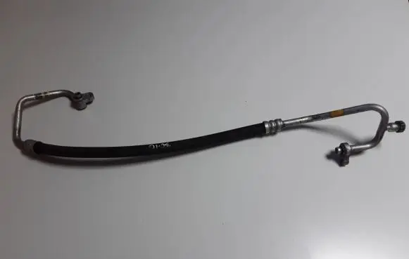Hyundai i40 Air conditioning (A/C) pipe/hose E11000059