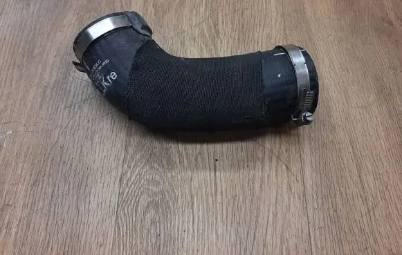 Porsche Macan (95B) Intercooler hose/pipe 95B145834G
