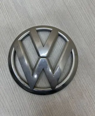 Volkswagen Multivan T5 Manufacturer badge logo/emblem T5DEL