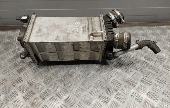 Mercedes-Benz GL X166 Intercooler radiator A2780900514