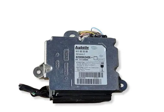 Renault Clio III Airbag control unit/module 8200963406