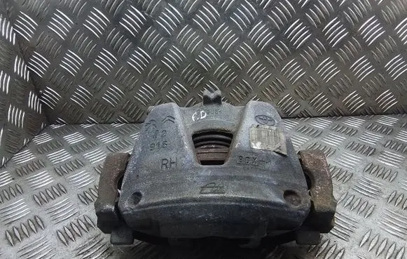 Peugeot Traveller Front brake caliper