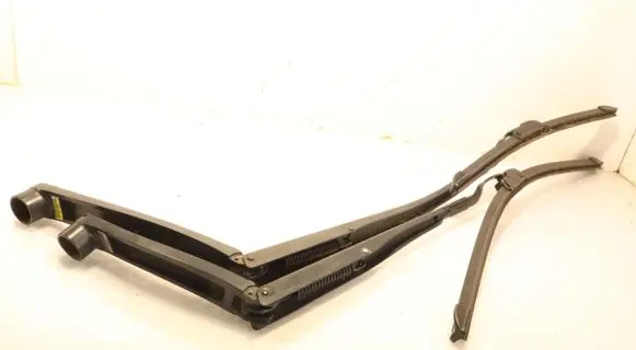 Hyundai i40 Front wiper blade arm