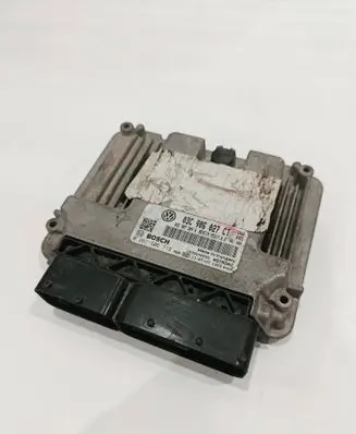 Volkswagen Golf VI Engine control unit/module 03C906027CT 0261S06719 03C907309G
