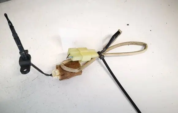 Subaru Impreza III Outside/exterior temperature sensor 