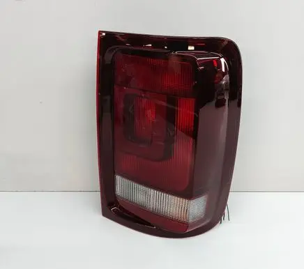 Volkswagen Amarok Rear/tail lights 2H1945096P