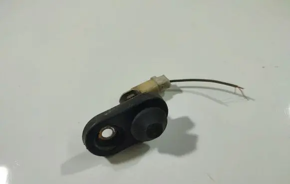 Mazda 6 Front door sensor 