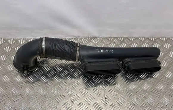 Land Rover Range Rover Sport L494 Air intake duct part CPLA9A676AC