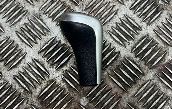 BMW 3 E90 E91 Gear lever shifter trim leather/knob