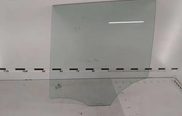 BMW X1 E84 Rear door window glass E00025520C 43R00048 DOT24M188AS2