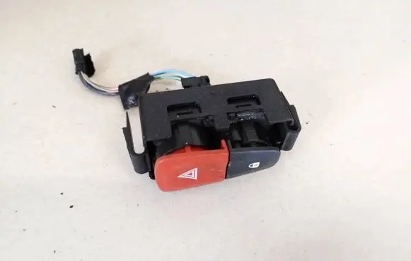 Renault Megane III Hazard light switch 8200214896 8200483813