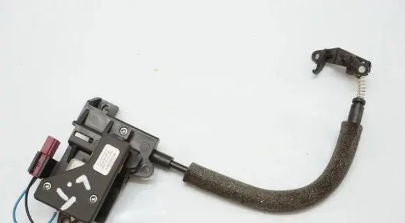 BMW 3 E90 E91 Curtain motor 9918004051
