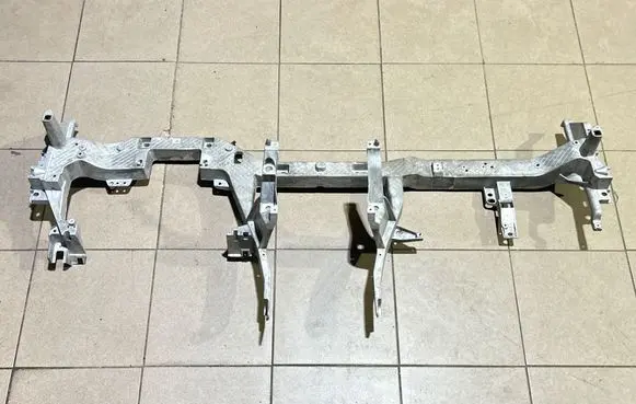Volvo XC90 Dashboard cross member/frame bar 32244007 31688041 B09CF