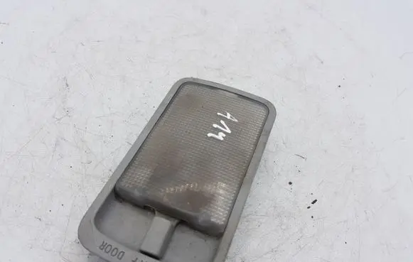 Toyota Avensis Verso Rear seat light ICHIKOH PPT30