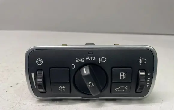 Volvo V60 Light switch 30739456