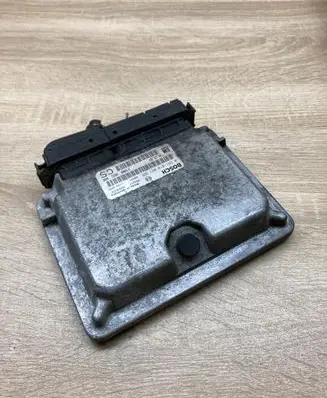 Opel Zafira A Engine control unit/module ECU 09133269 0281010021