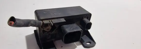 Mercedes-Benz E W211 Glow plug pre-heat relay 0255452832
