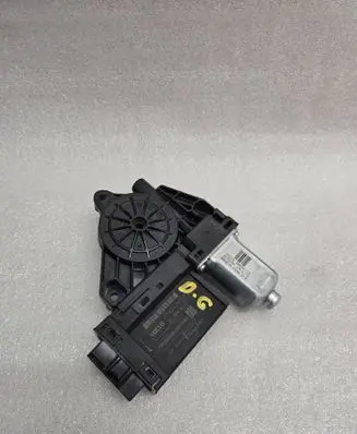 Volvo XC90 Rear door window regulator motor 31453360