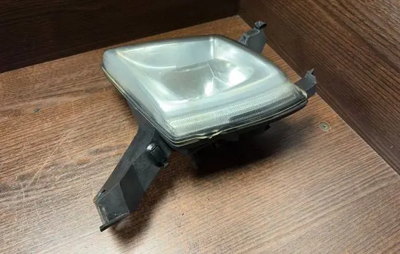 Peugeot 407 Front fog light 9641945680 964194568003