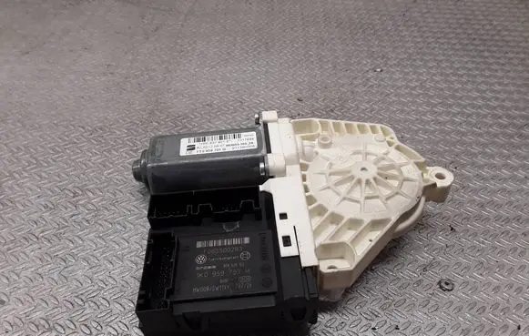Seat Leon (1P) Front door window regulator motor 1T0959701G