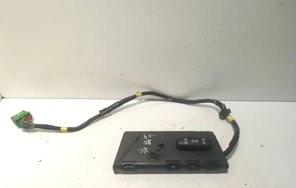 Volvo XC90 Seat control switch 39980245 06W441